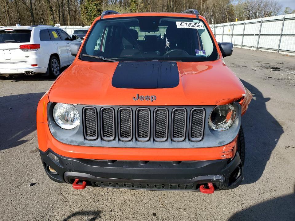 2015 Jeep Renegade Trailhawk