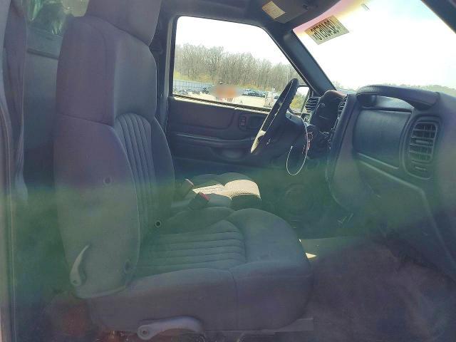 2003 Chevrolet S Truck S10