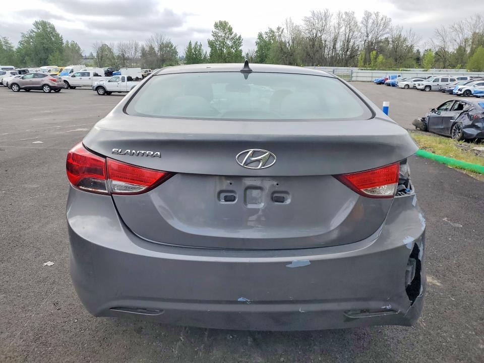 2012 Hyundai Elantra gls