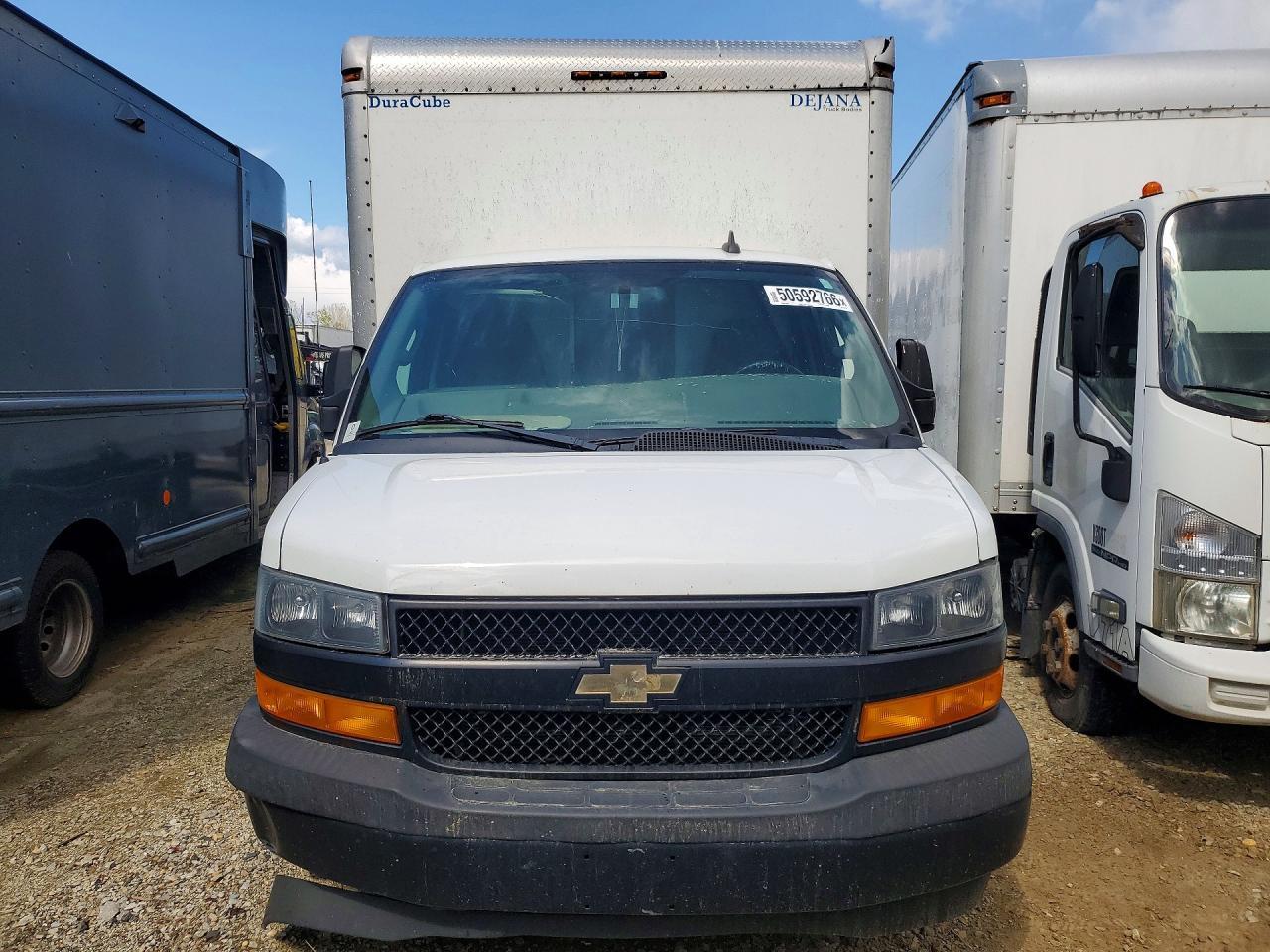 2020 Chev Express G3500