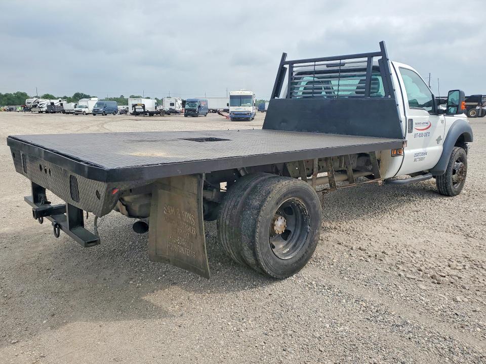 2016 Ford F550 Super Duty Flatbed Truck