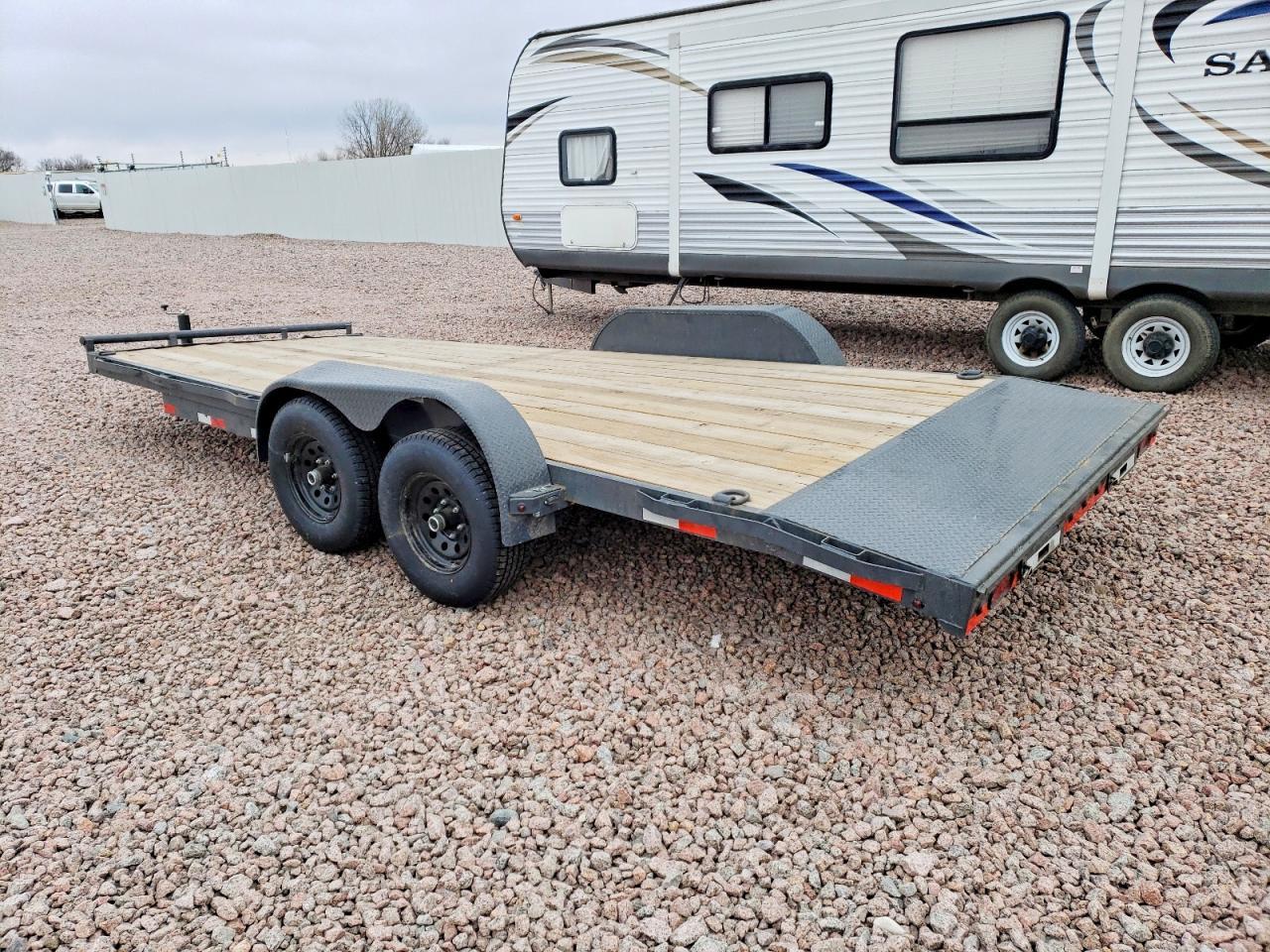 2026 Lamar Car Trailer