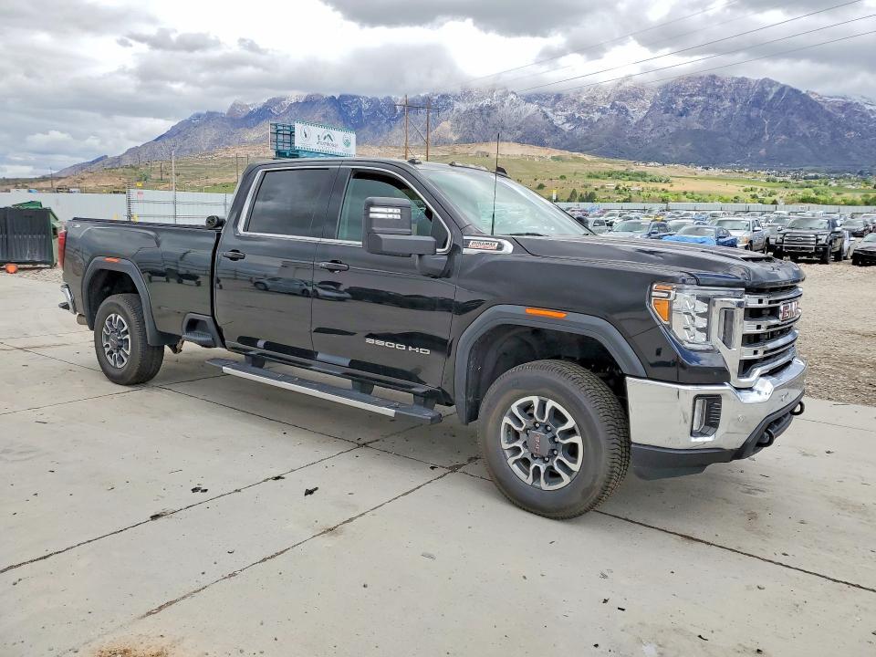 2022 GMC Sierra K3500 SLE
