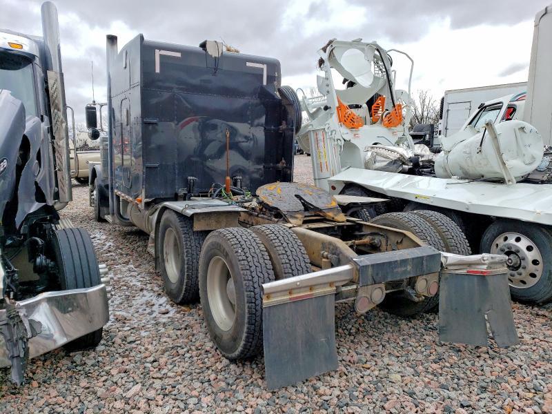 2007 Peterbilt 379 Semi Truck