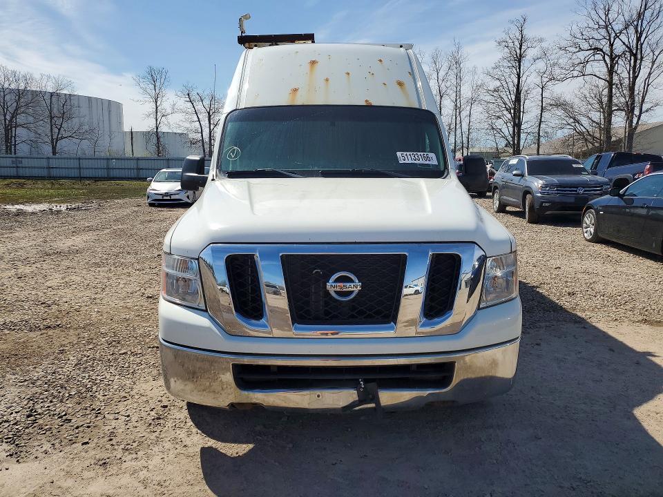 2013 Nissan NV 2500 HD S