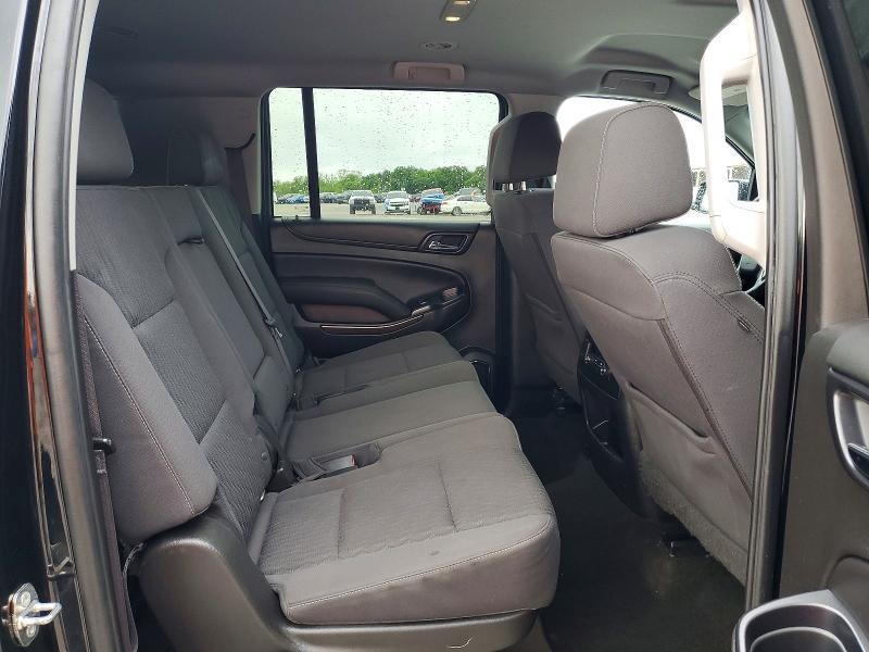 2017 Chevrolet Suburban C1500 ls