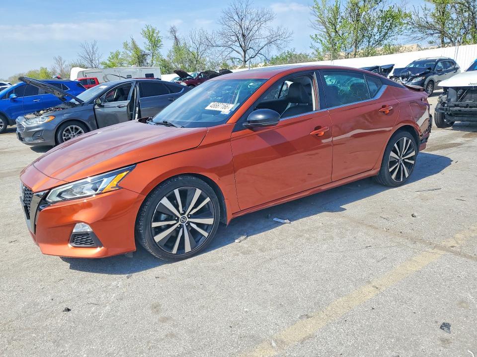 2021 Nissan Altima 2.0 sr