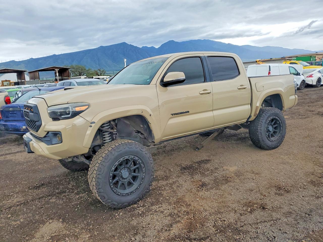 2016 Toyota Tacoma SR V6