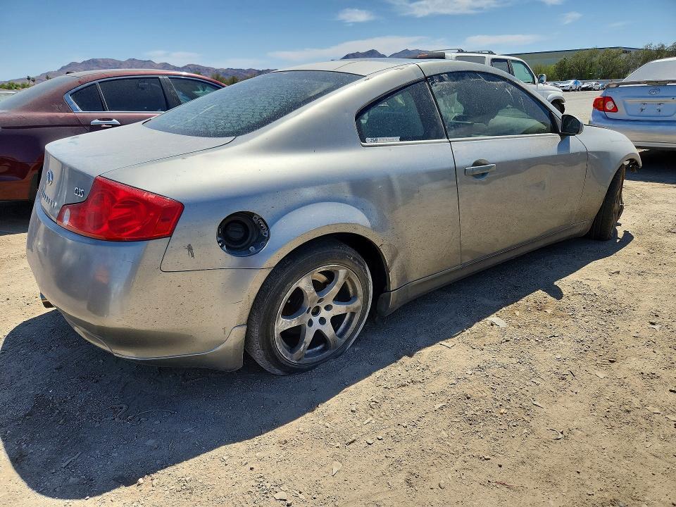 2005 Infiniti G35 Base