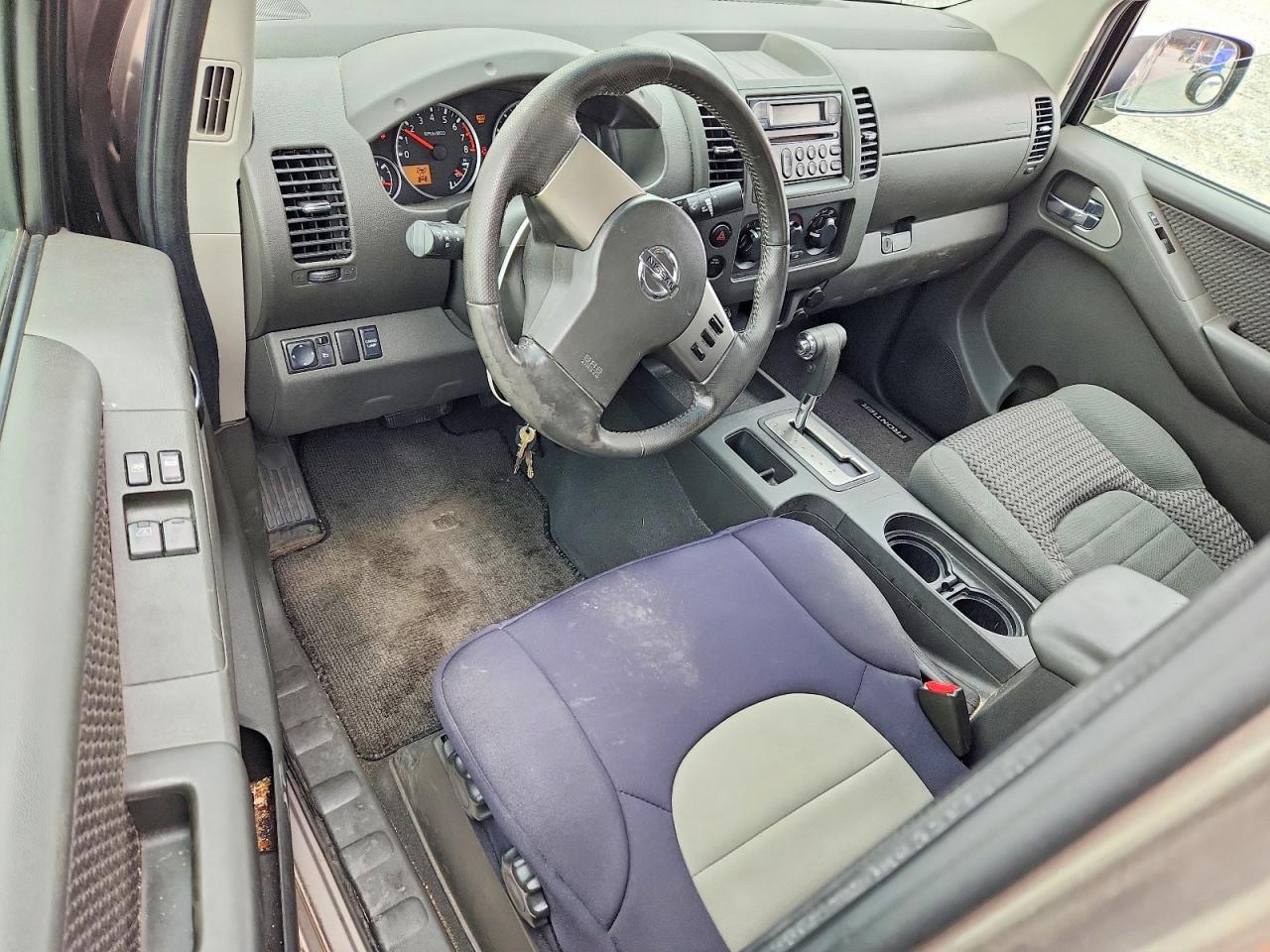 2006 Nissan Frontier SE