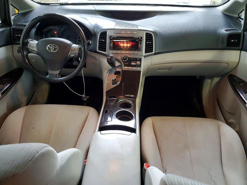 2011 Toyota Venza awd V6