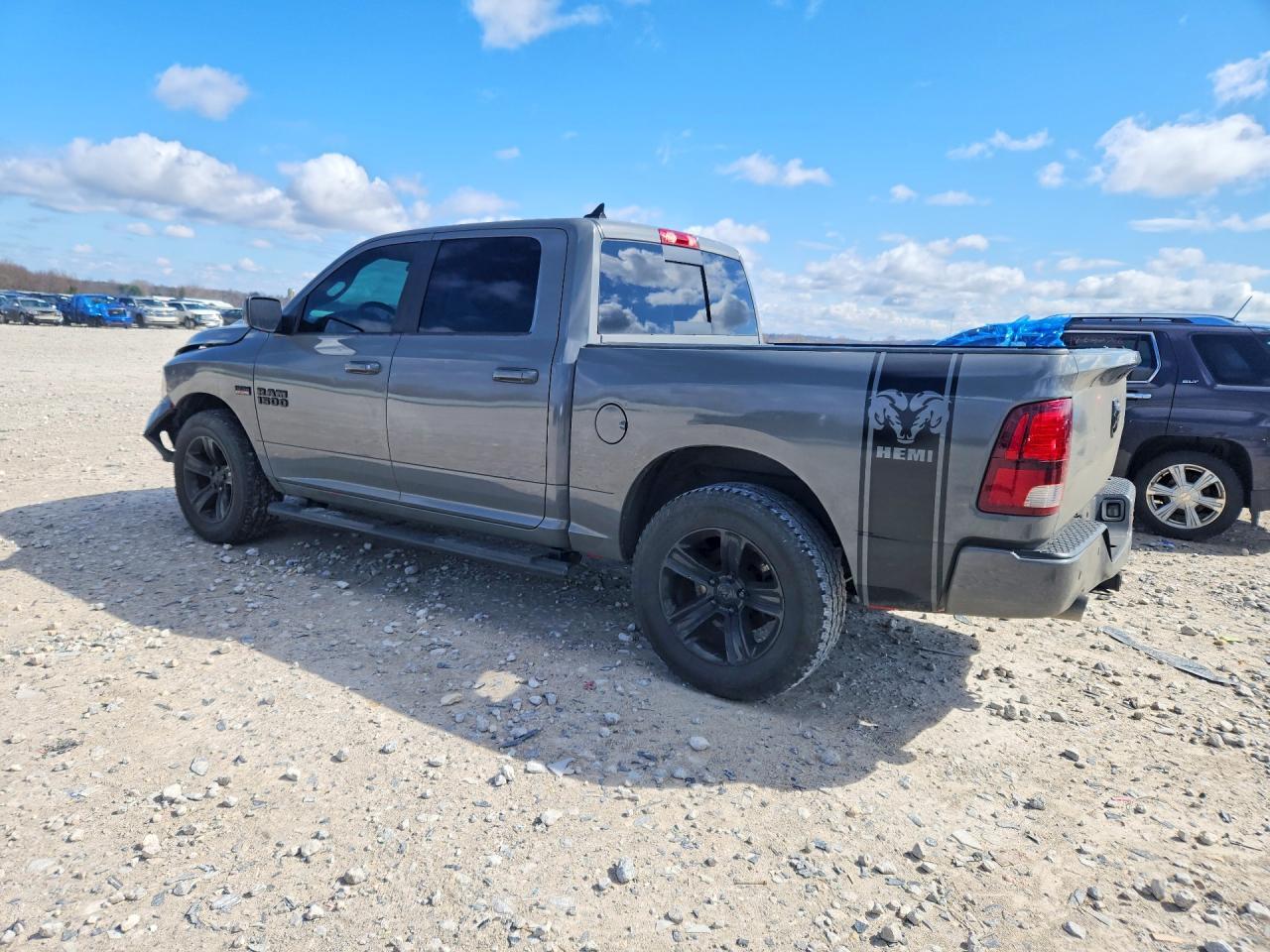 2018 Dodge RAM 1500 Sport