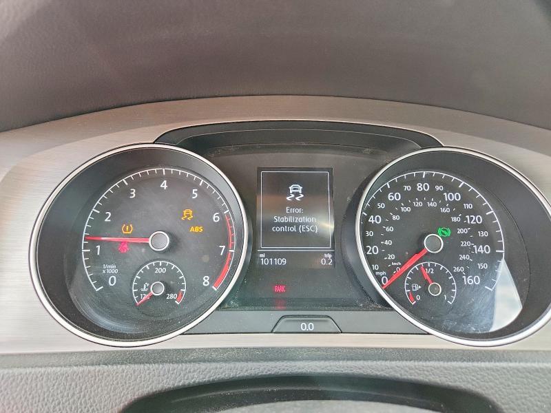 2016 Volkswagen Golf Sportwagen s