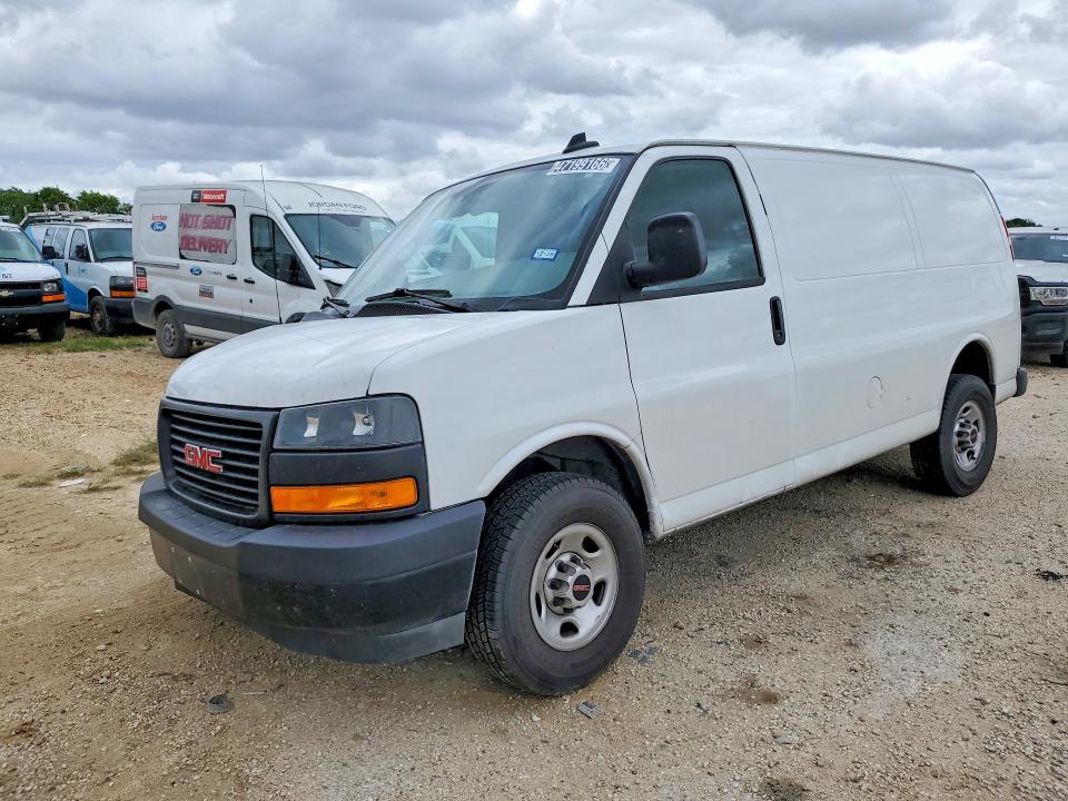 2024 GMC Savana 2500 Cargo Delivery van