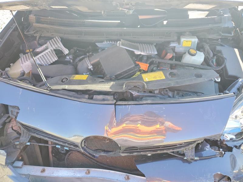 2014 Toyota Prius Plug-in Hybrid Base