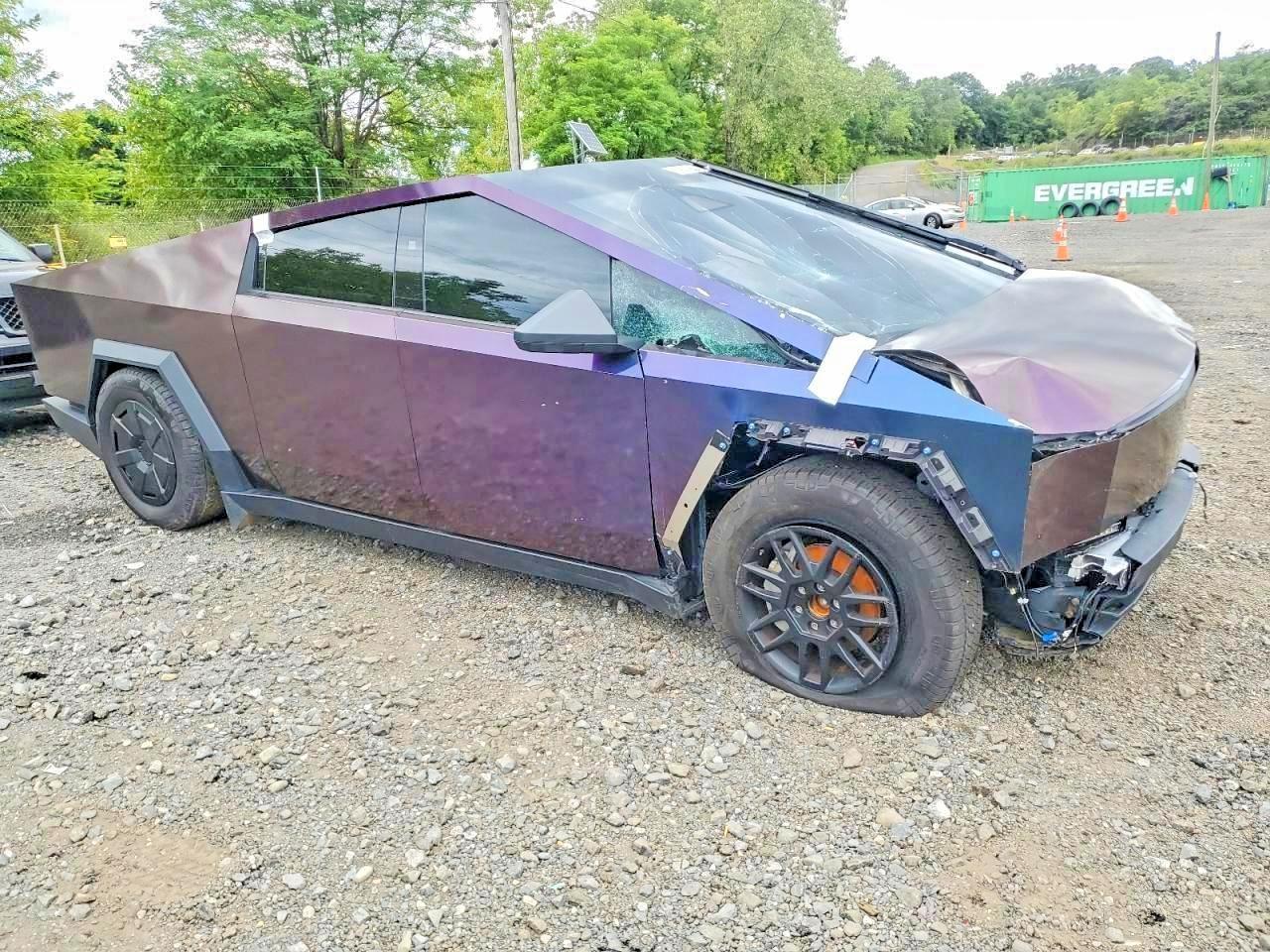 2024 Tesla Cybertruck