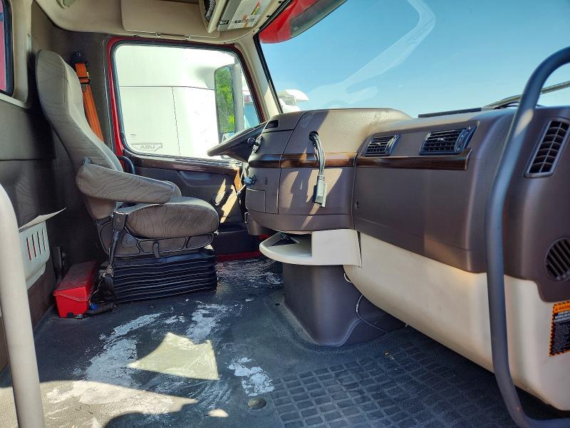 2017 Volvo VNL Semi Truck