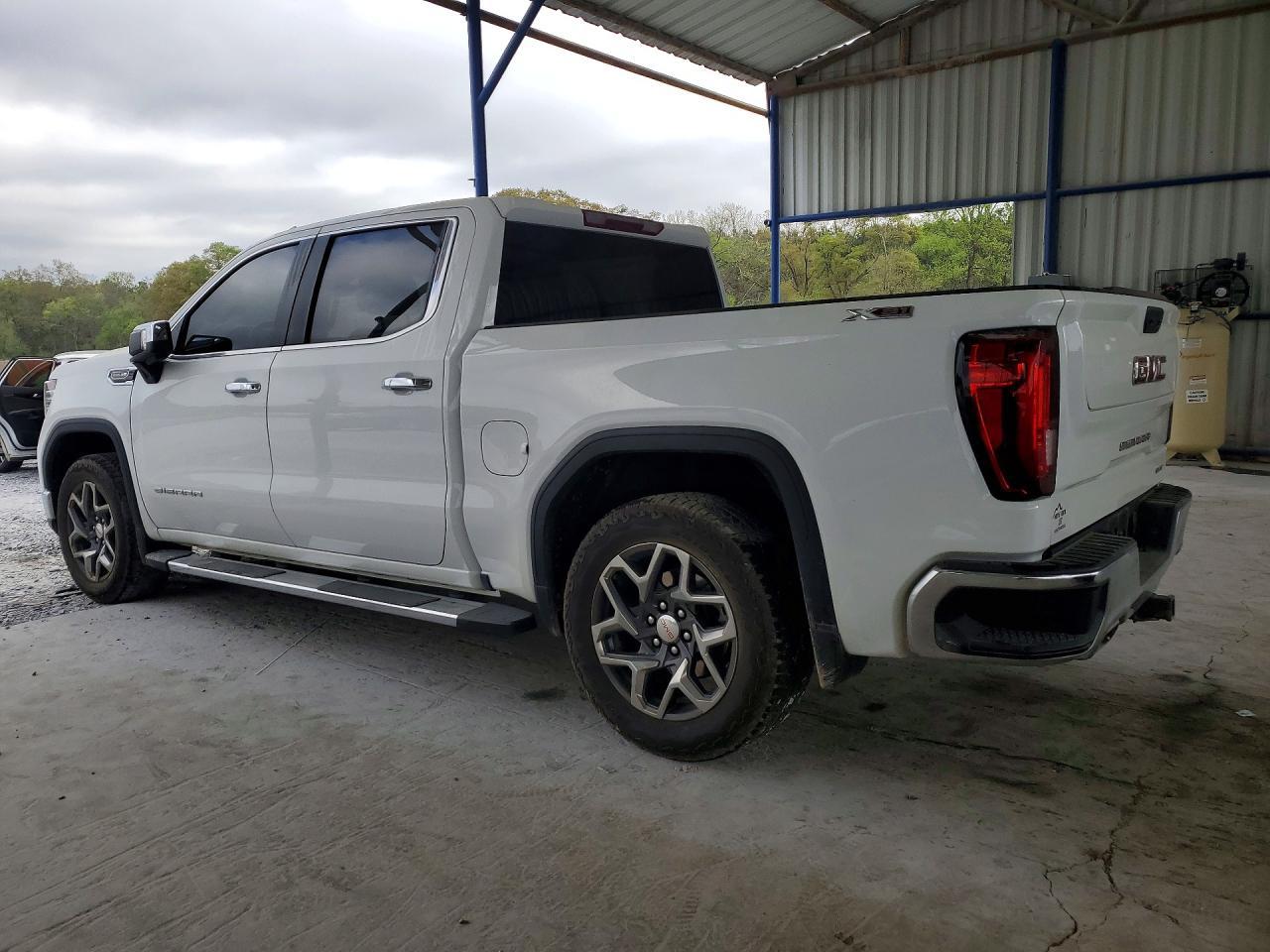 2024 GMC Sierra K1500 SLT