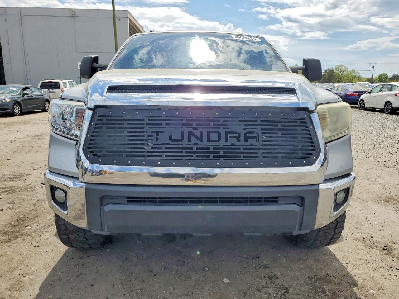 2014 Toyota Tundra SR5