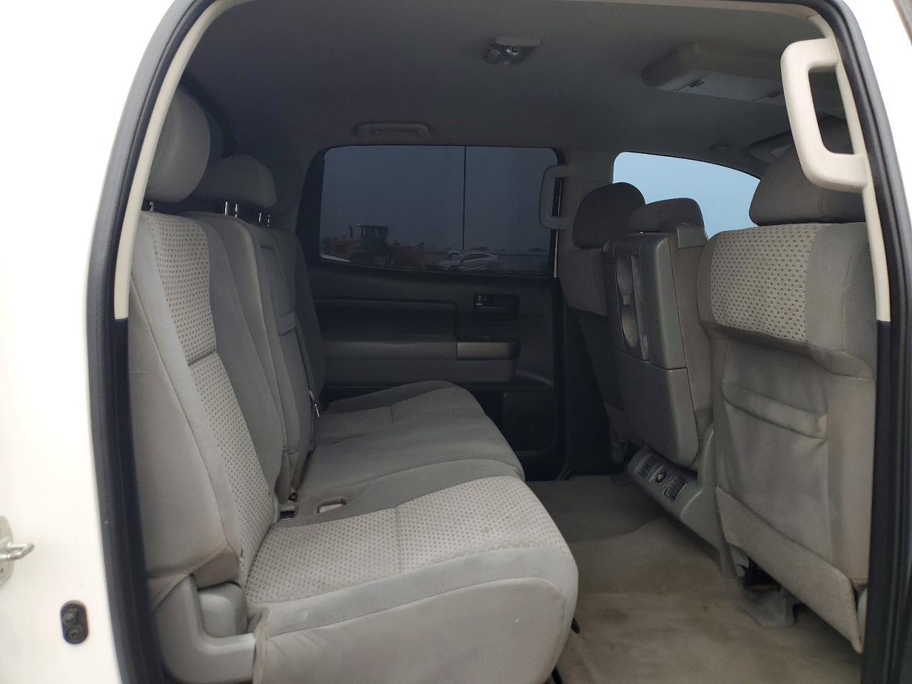 2011 Toyota Tundra Crewmax SR5