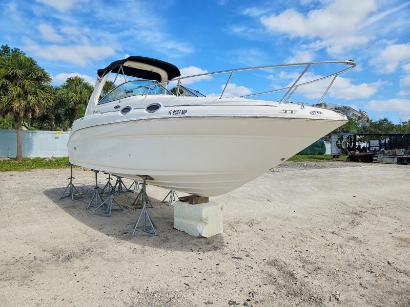 2004 Seadoo 2004 sea ray 260 Sundancer-boat