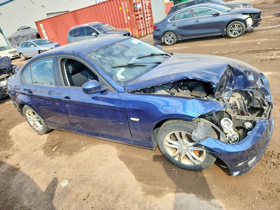 2011 BMW 323 i