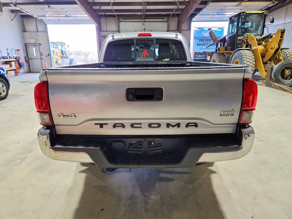 2022 Toyota Tacoma SR5