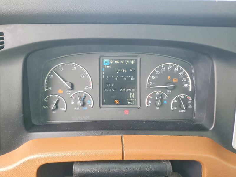 2022 Freigliner 2022 Freightliner Cascadia 126 Semi Truck