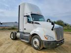 2016 Kenworth T680 Semi Truck