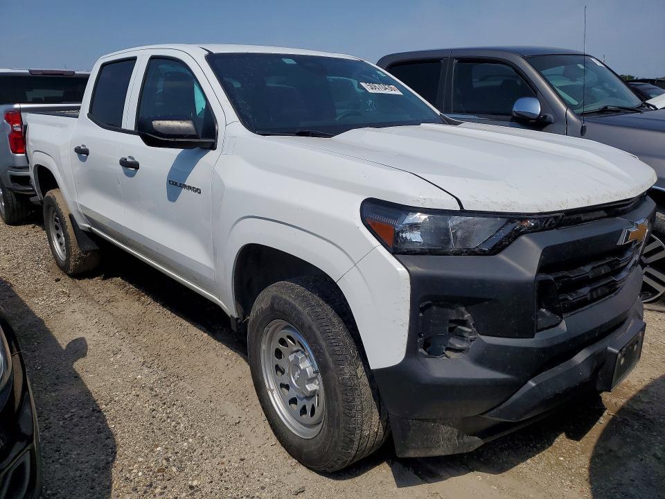 2024 Chev Colorado