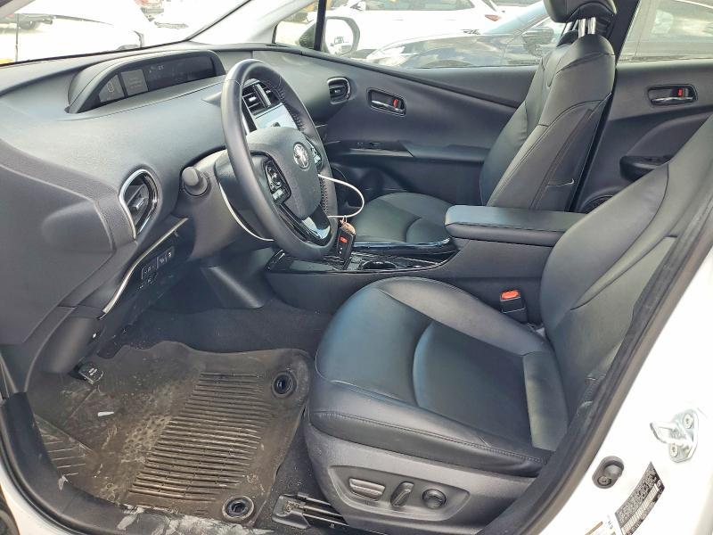 2021 Toyota Prius xle