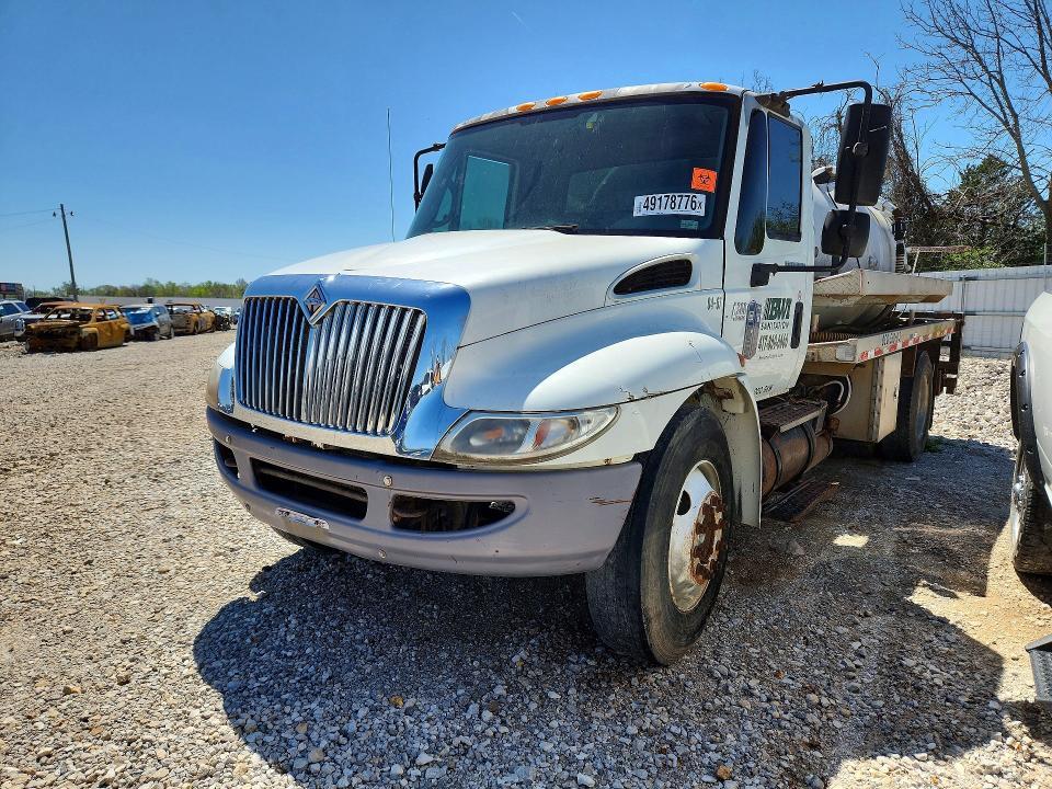 2004 International 4000 4300