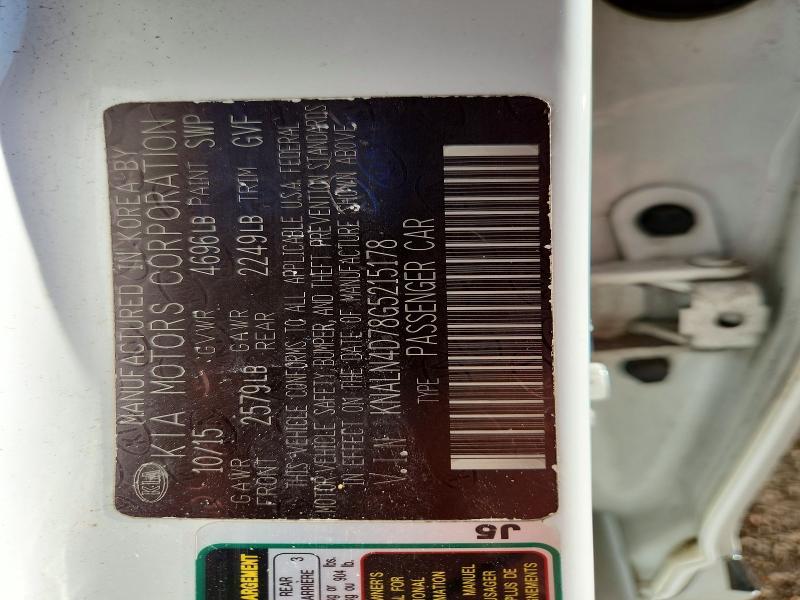 2016 KIA Cadenza Base