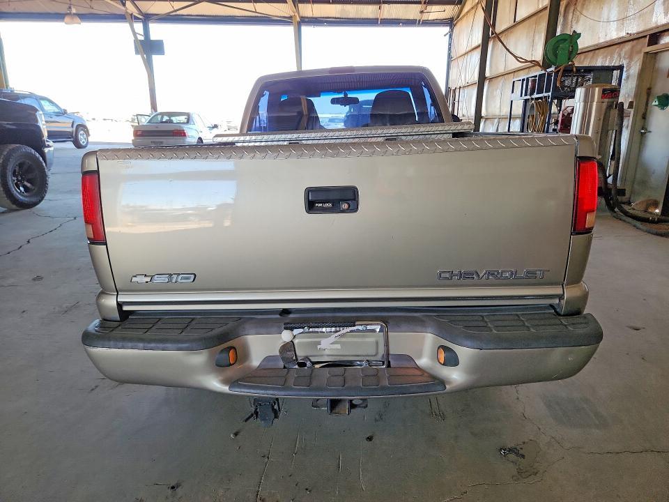 2001 Chevrolet S Truck S10