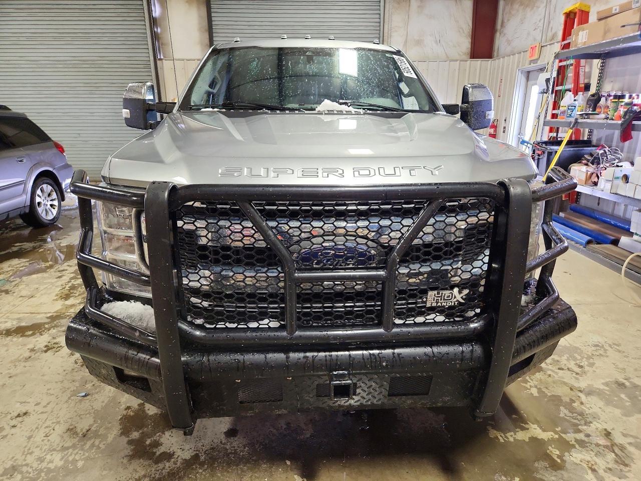 2021 Ford F350 Super Duty