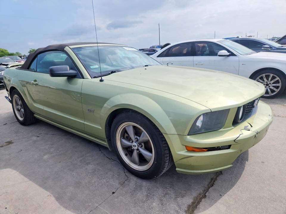2005 Ford Mustang gt