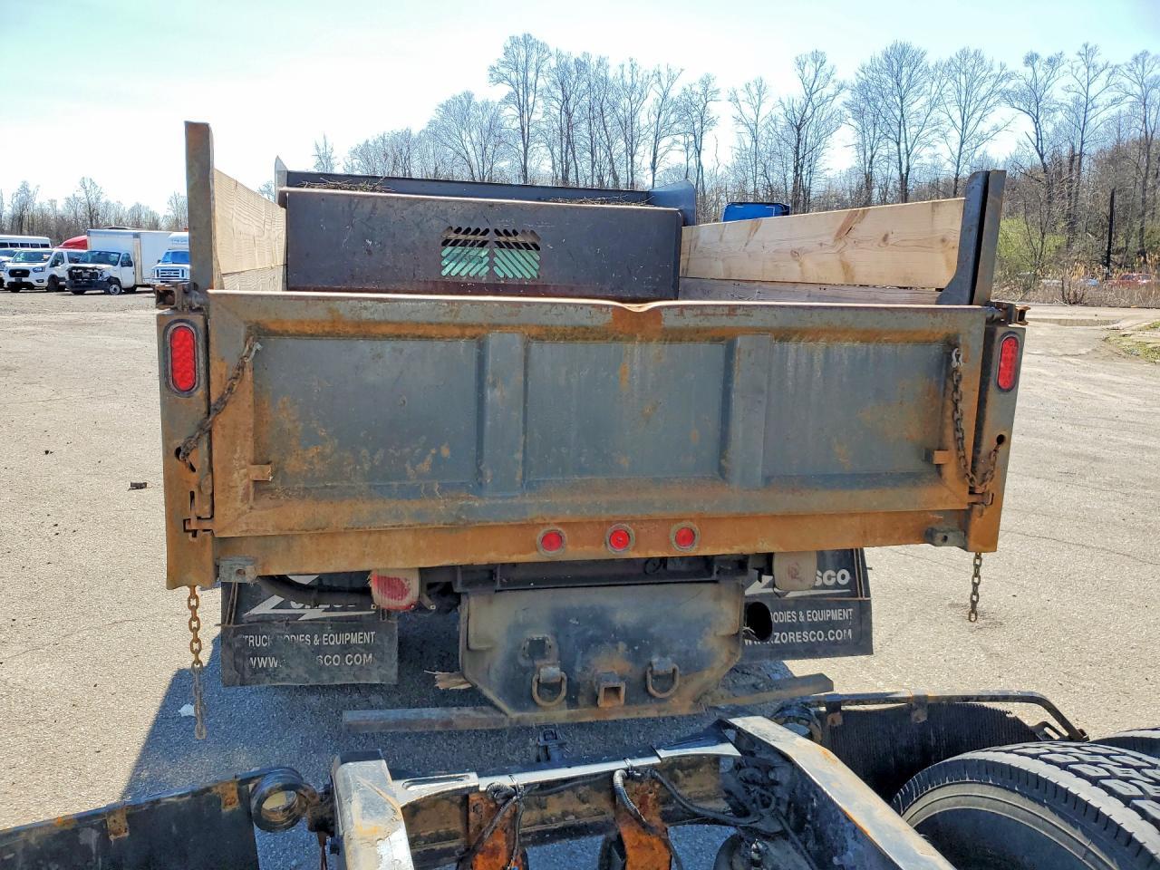 2012 Chev Rolet Silverado Dump Truck