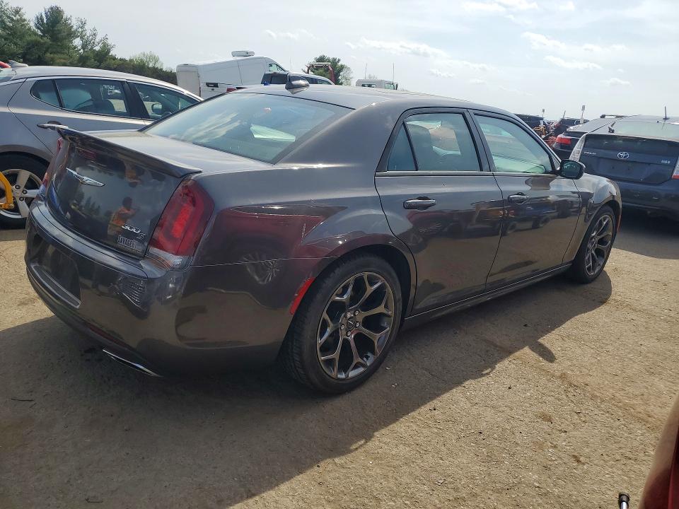 2017 Chrysler 300 s