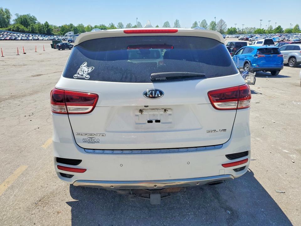 2016 KIA Sorento sx Limited V6