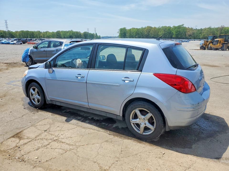 2009 Nissan Versa 1.8 s