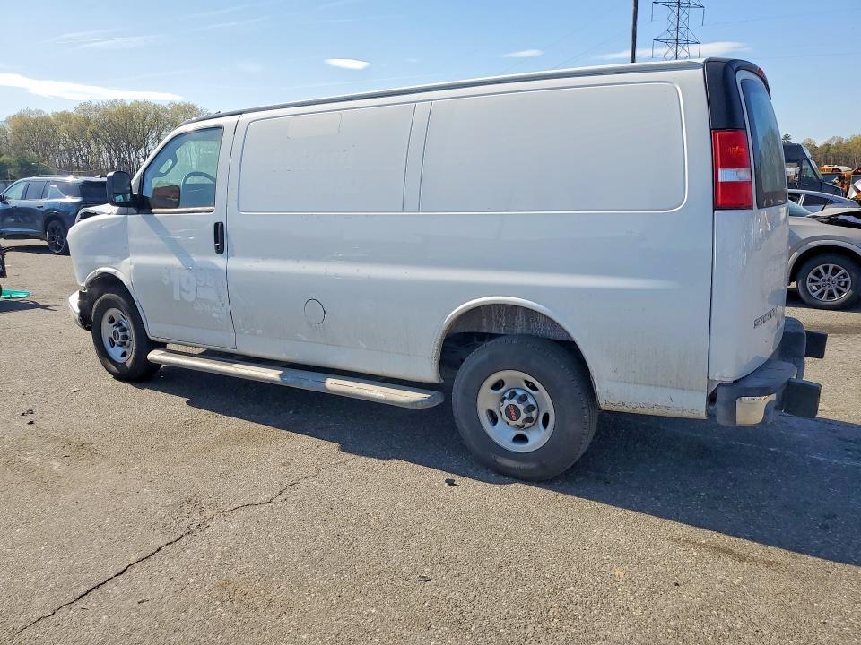2025 GMC Savana G2500