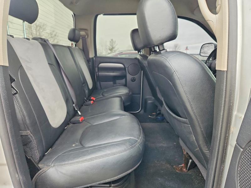 2004 Dodge RAM 1500 ST