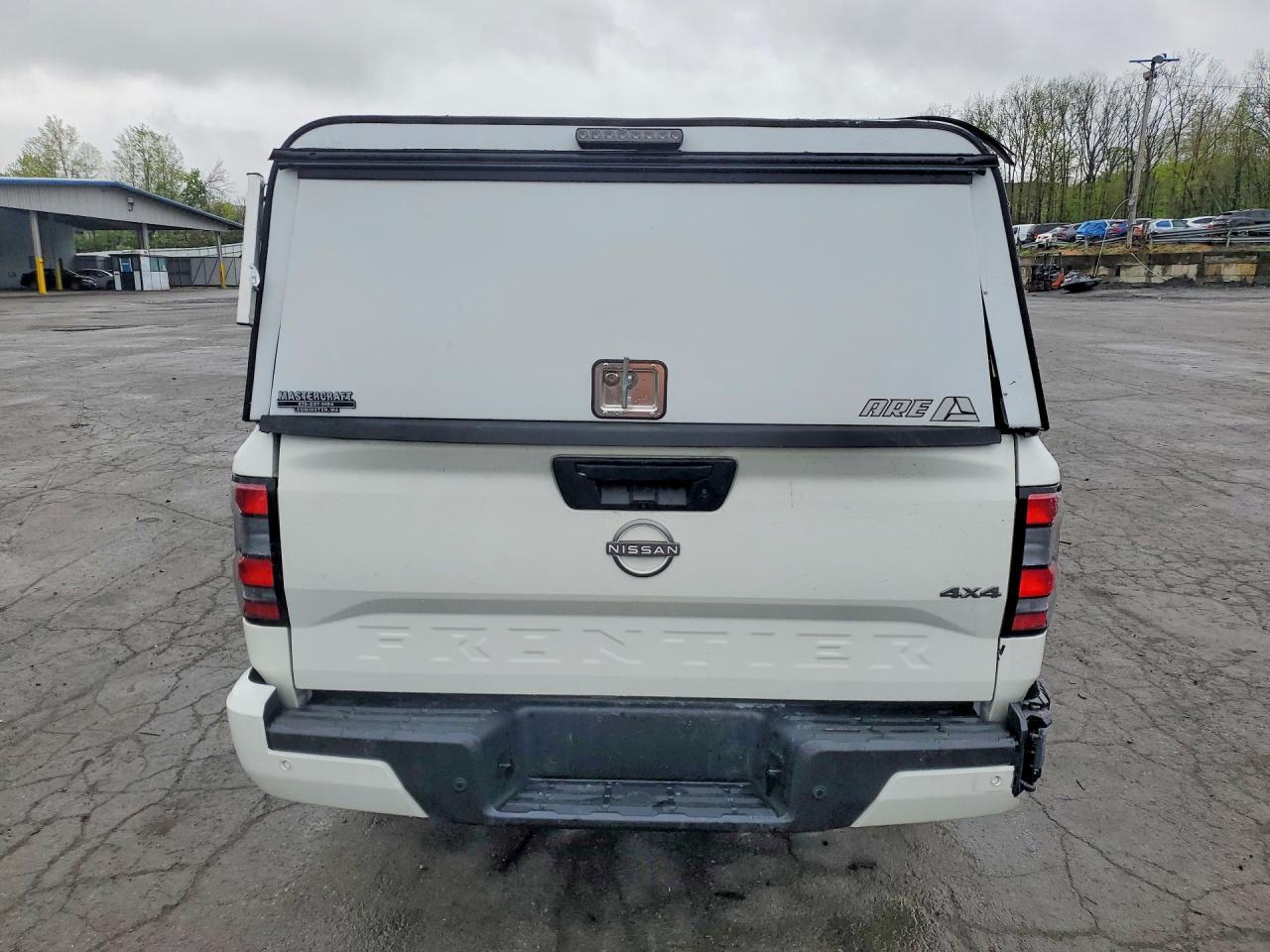 2025 Nissan Frontier SV