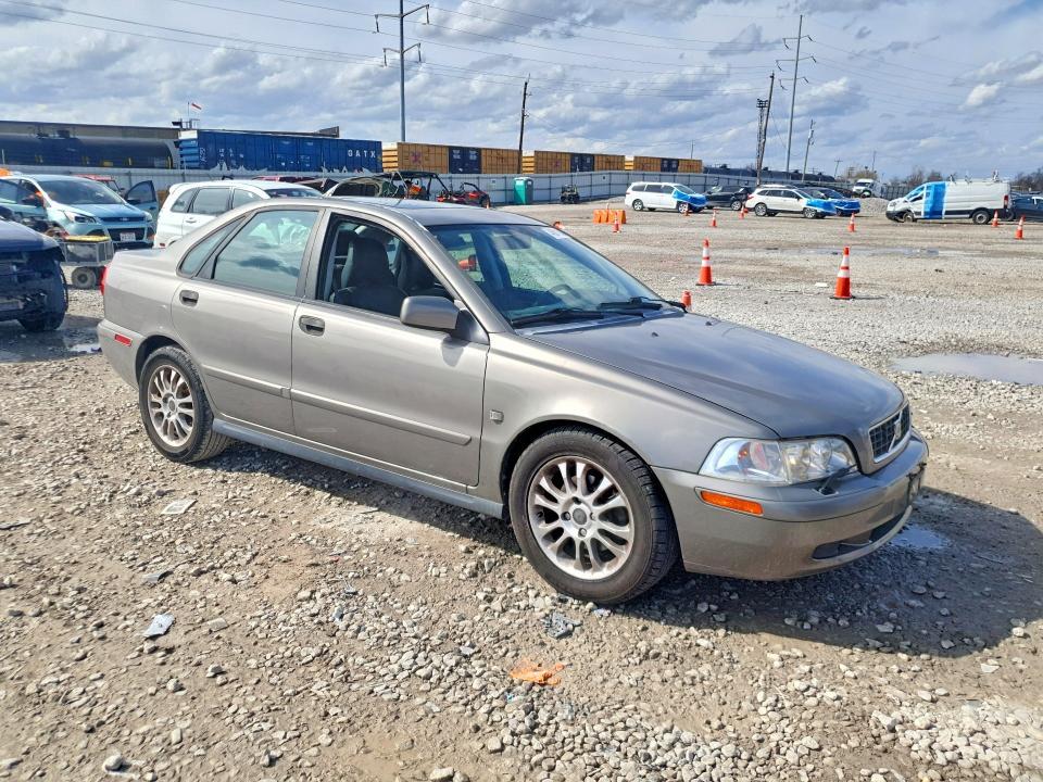2004 Volvo S40 1.9t