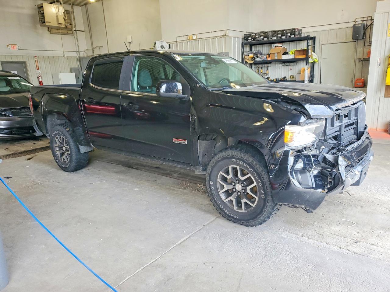 2016 GMC Canyon SLE