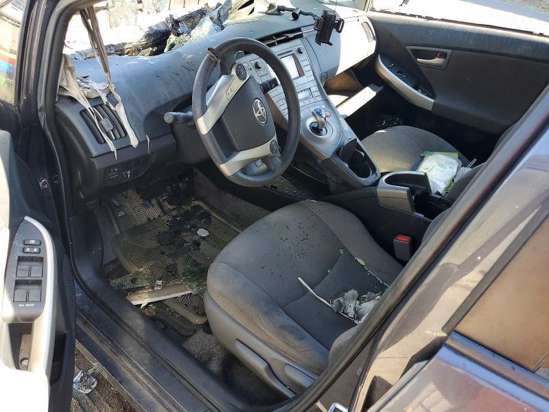 2014 Toyota Prius two