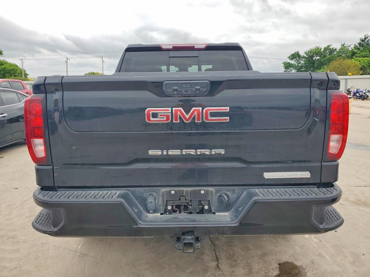 2024 GMC Sierra C1500 Elevation