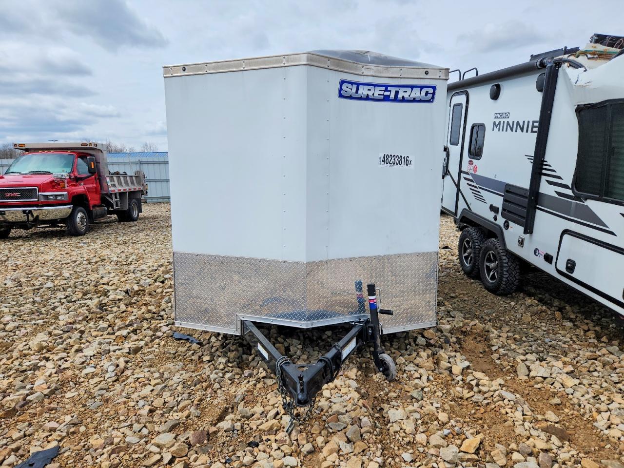 2015 Sure-Trac STW8412SA Enclosed Cargo Trailer