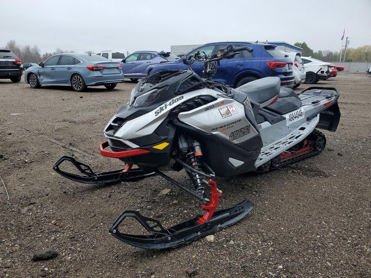 2024 Skidoo Renegade