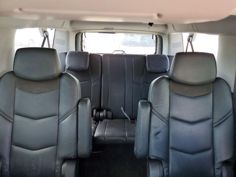 2016 Cadillac Escalade esv Luxury